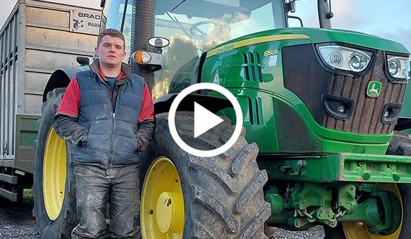 Let’s discover Richard Bradley experience with VX-TRACTOR!